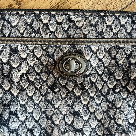 Coach Wristlet Snakeskin & Leather Clutch Handbag Bag - Picture 4 of 10